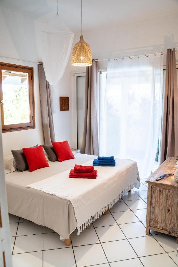 Bungalow Anse Figuier Terre-De-Haut Exterior foto
